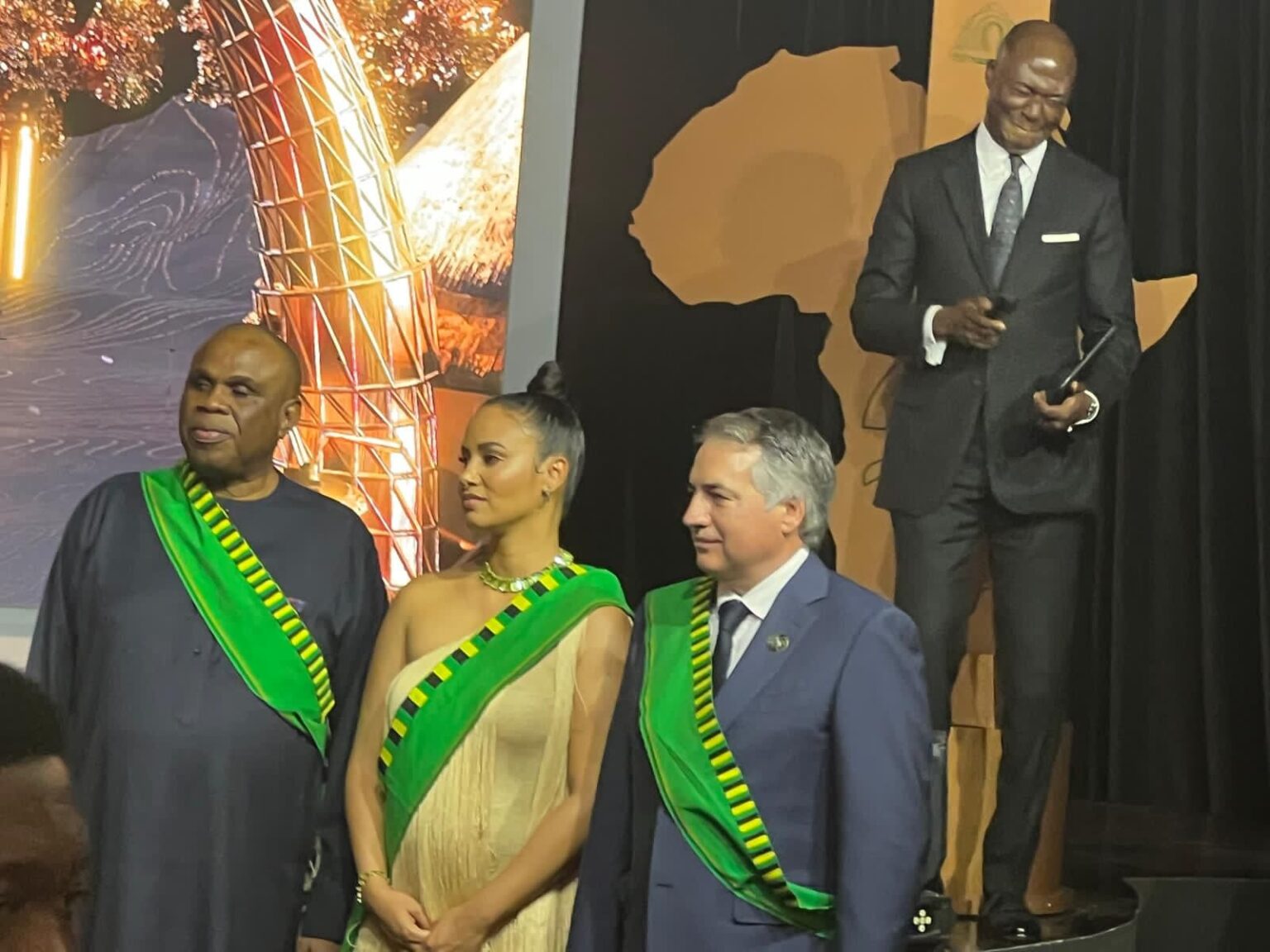 PCA DO GRUPO OMATAPALO DISTINGUIDO COM PRÉMIO INTERNACIONAL DE EXCELÊNCIA NO GANA