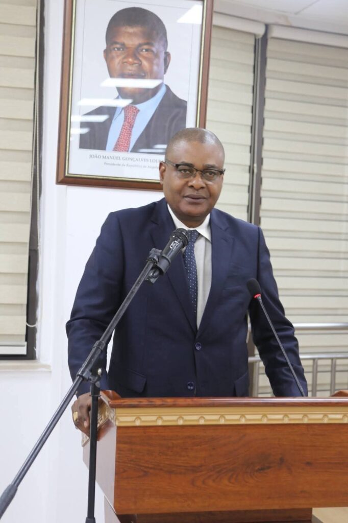 EFECTIVOS RECÉM FORMADOS DO SME SEM SALÁRIOS HÁ 7 MESES