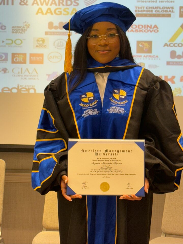 MARAVILHA KAPAIA DISTINGUIDA EM LONDRES PELA AMERICAN MANAGEMENT UNIVERVESITY