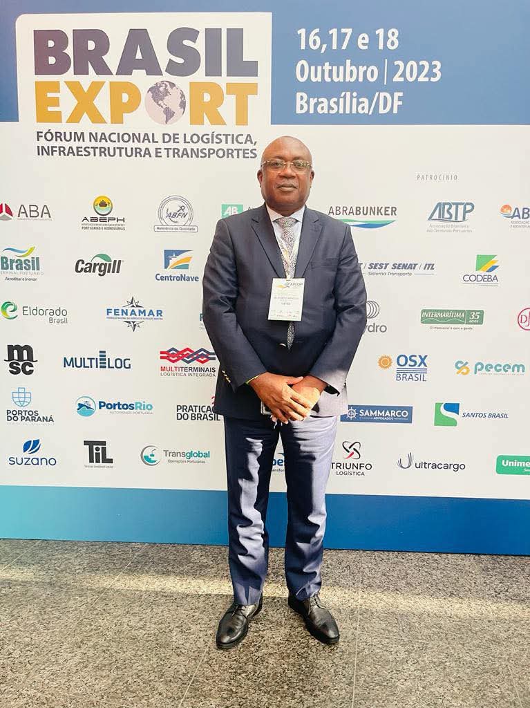 GESTÃO DE ALBERTO BENGUE ENFRAQUECE A SEGURANÇA NO PORTO DE LUANDA